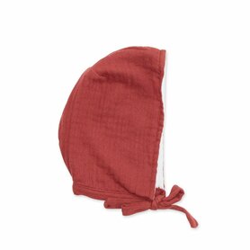 Mutsje bordeaux voor ByAstrup knuffelpoppen